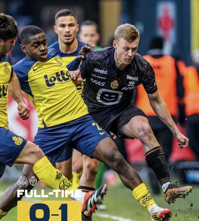 关于阿贾克斯士气高涨，欧冠表现令人瞩目的信息