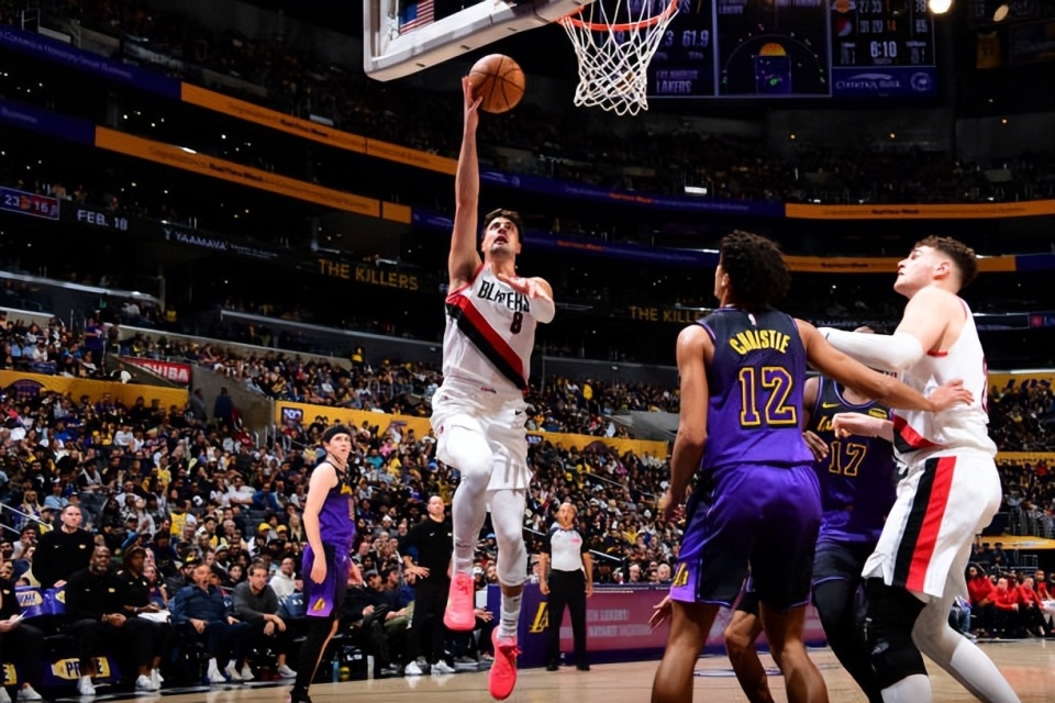 开拓者锋线爆发,横扫太阳取得三连胜的简单介绍 开拓者锋线爆发,横扫太阳取得三连胜的简单介绍