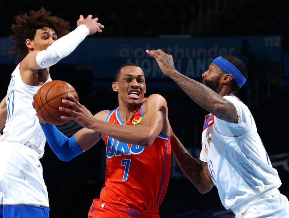 关于鹈鹕老板被处罚，雷霆球迷们站起来的信息