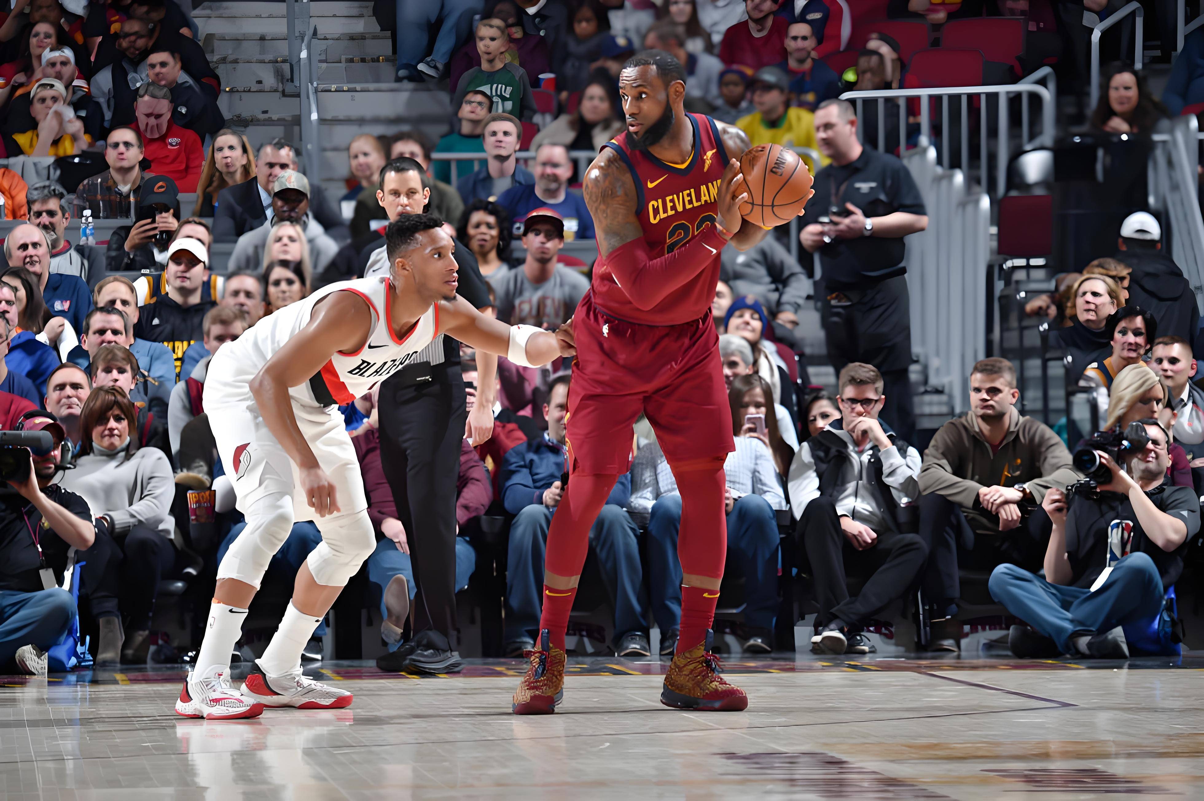 包含开拓者队内部纷争,主帅面临挑战的词条 包含开拓者队内部纷争,主帅面临挑战的词条