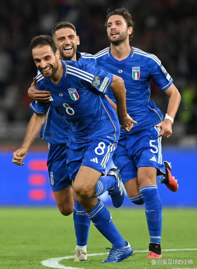 欧国联赛：意大利队在比赛中脱颖而出