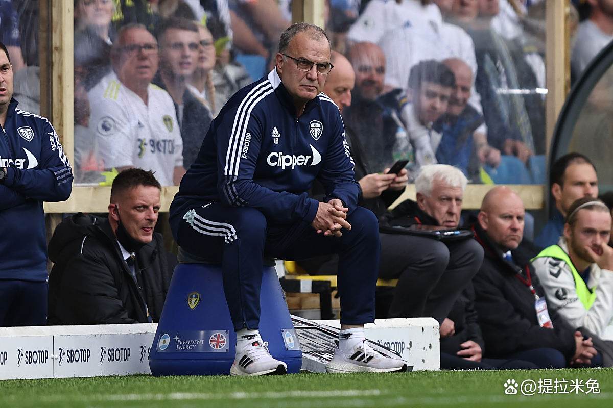 包含皇马主帅宣布辞职,西班牙名帅接手挽救球队颓势的词条 包含皇马主帅宣布辞职,西班牙名帅接手挽救球队颓势的词条