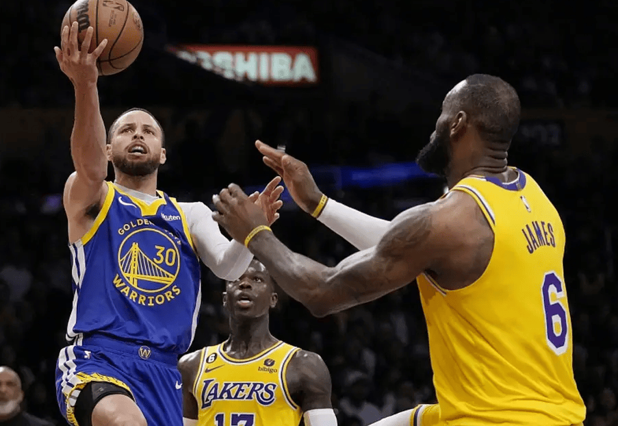 关于勇士主场大胜湖人,斯蒂芬库里狂砍38分!的信息 关于勇士主场大胜湖人,斯蒂芬库里狂砍38分!的信息