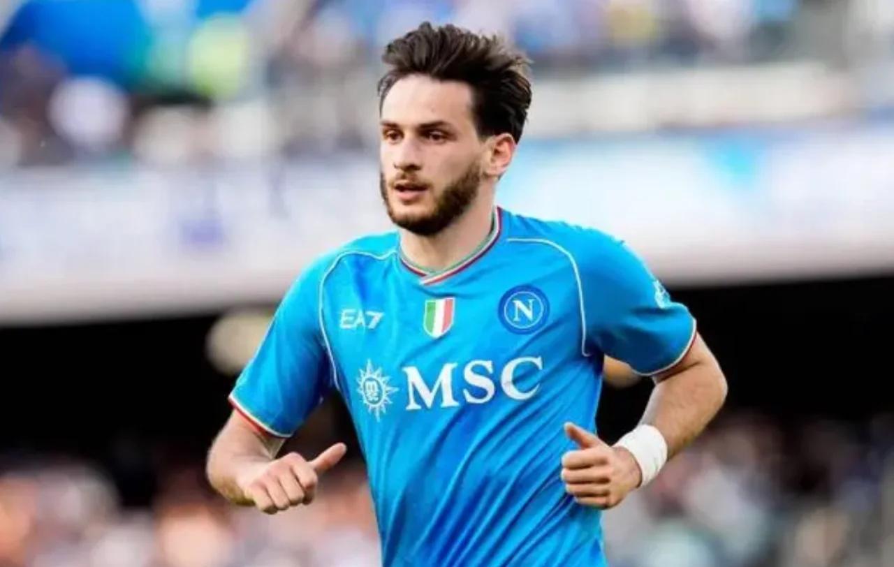 包含那不勒斯新援表现抢眼,球队迎来新气象的词条 包含那不勒斯新援表现抢眼,球队迎来新气象的词条